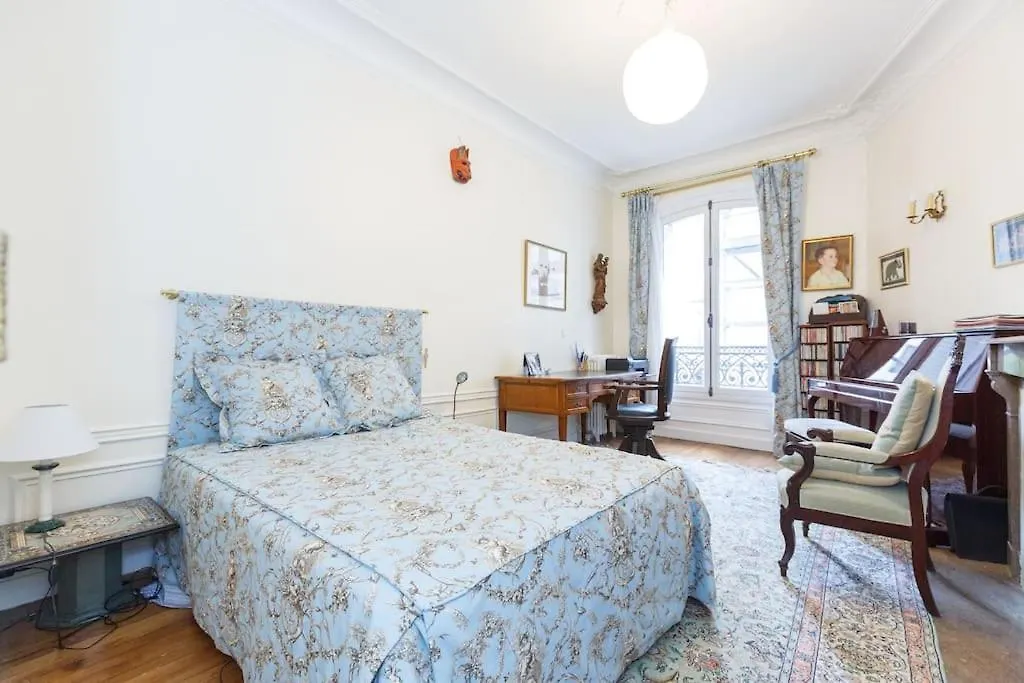 Superb 4 Bdrms 185M2 Apt Trocadero Paris